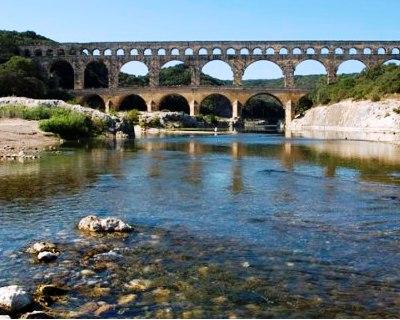The Magnificent Pont du Gard